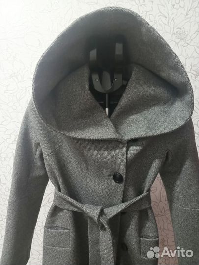 Пальто женское демисезонное 42 размер