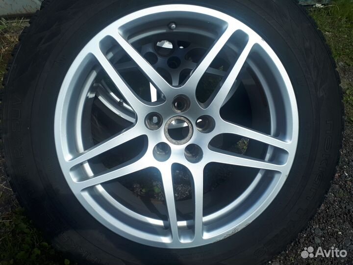 Комплект колес R18 на Macan