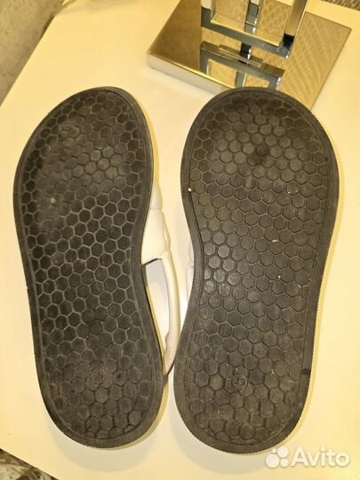 Босоножки женские