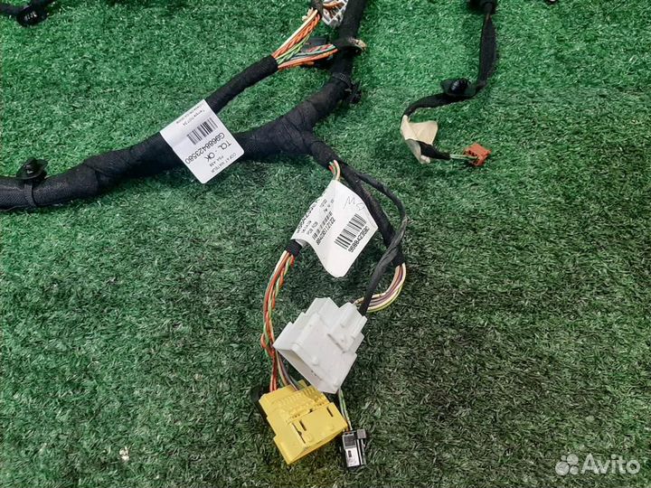 Жгут проводки торпедо Citroen C3 Picasso 2009