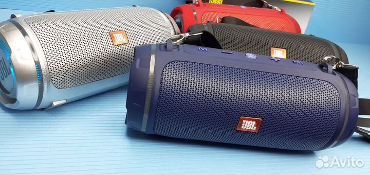 Беспроводная колонка с блютуз FM +подсветка