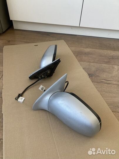 Зеркало боковое Toyota cresta 90