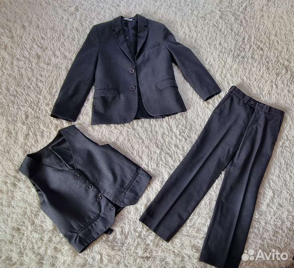 Комплект школьной формы 128 р-р темно-серый