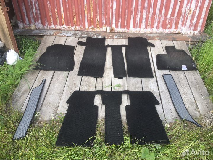 Ковры салона toyota noah 2015 года