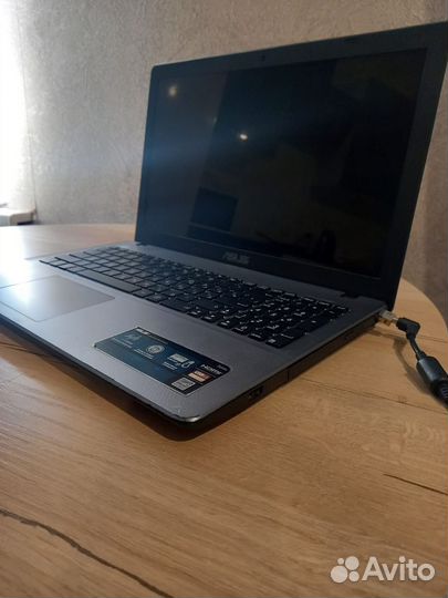 Ноутбук asus