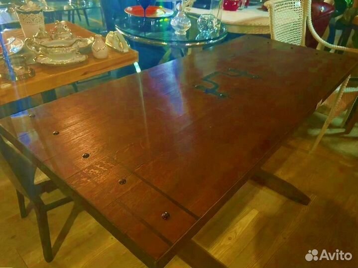 Стол из массива