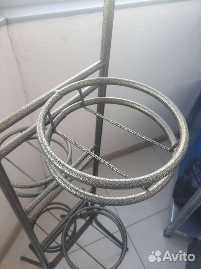 Подставка для цветов