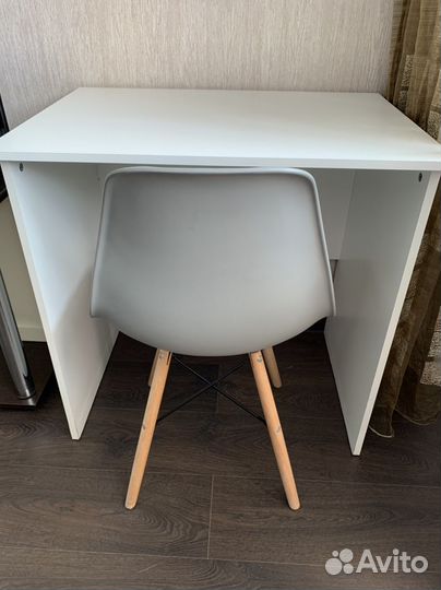 Письменный стол IKEA + стул - кресло