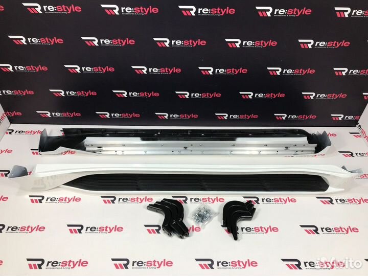 Подножки Lexus LX570 с16г Белые