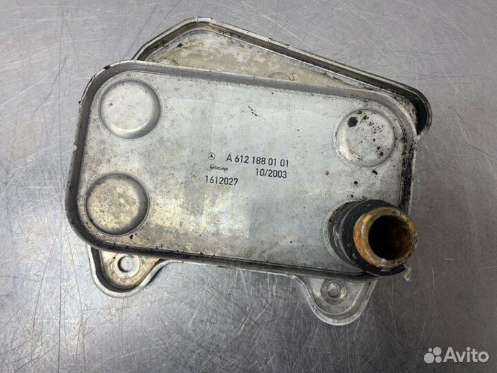 Радиатор масляный Mercedes C-Class W203 OM646 2.2