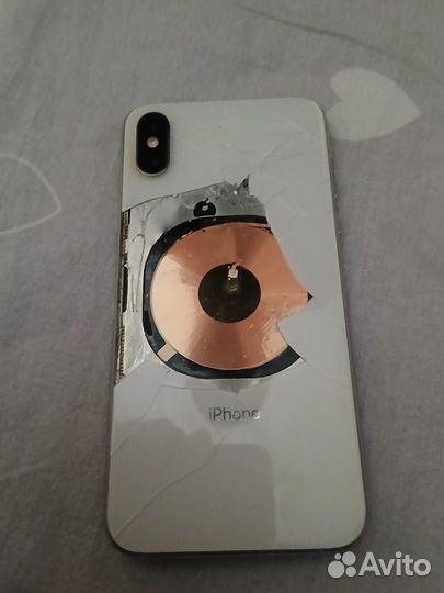 iPhone Xs, 64 ГБ