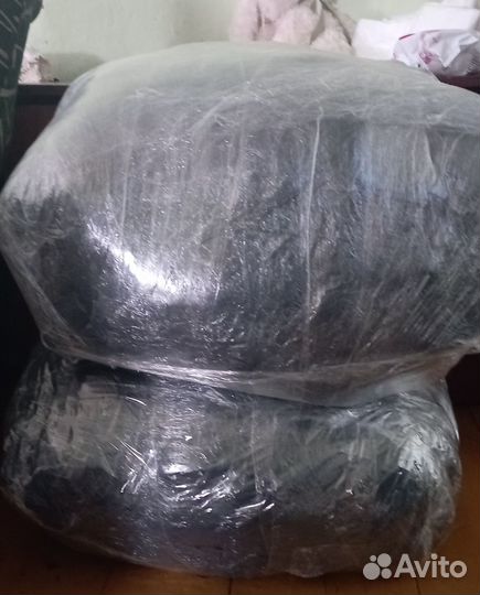 Два мешка вещей на подростка