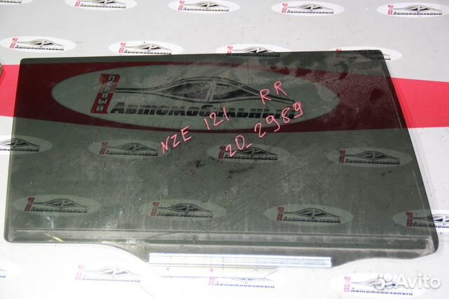Стекло зад право c Toyota Corolla Fielder NZE121G
