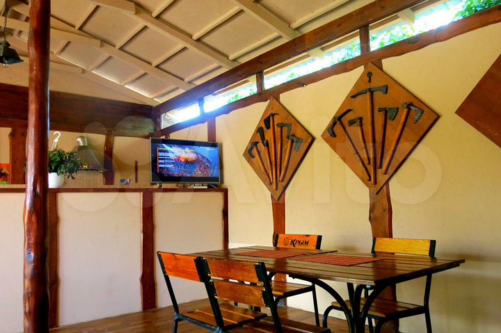 Комната 30 м² в 4-к., 1/2 эт.