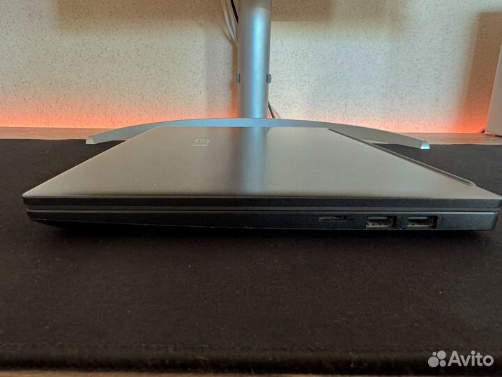 Ноутбук msi modern 14