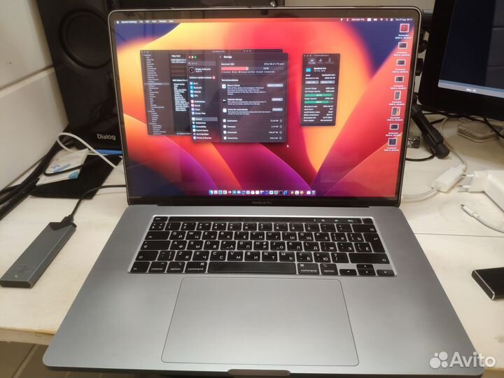 MacBook Pro 16 2019 2TB 64GB i9-2.4 2020 года