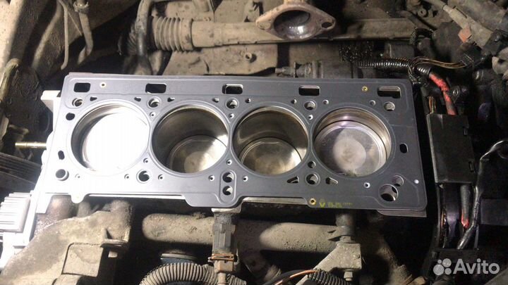 Двигатель K4M Renult