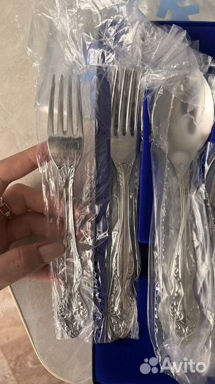 Столовые приборы