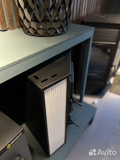 Камин на дровах