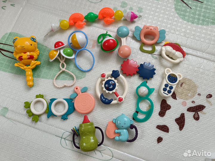 Игрушки, погремушки, грызунки