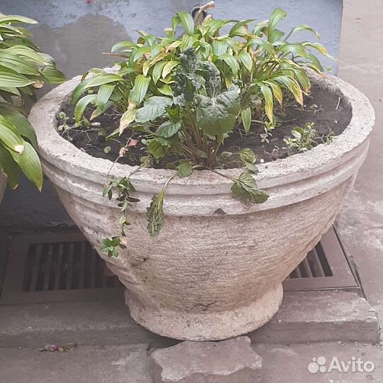 Бетонные кашпо уличные