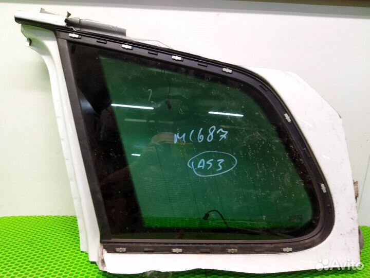 Боковое стекло с обогревом левое Volkswagen