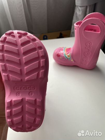 Резиновые сапожки для девочки