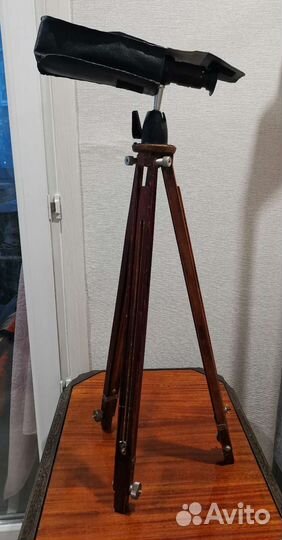 Старинная зрительная труба на 3хуровневой треноге