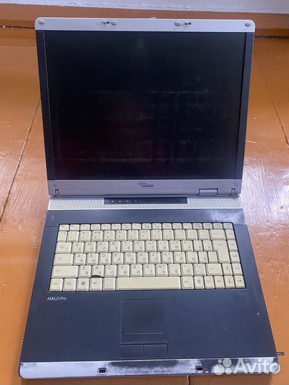Ноутбук fujitsu siemens amilo pro