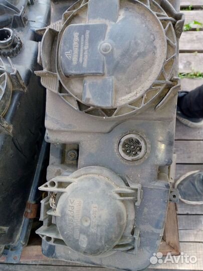 Фары с Мерседес