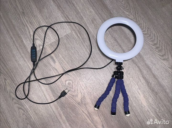 Лампа кольцевая 16 см со штативом