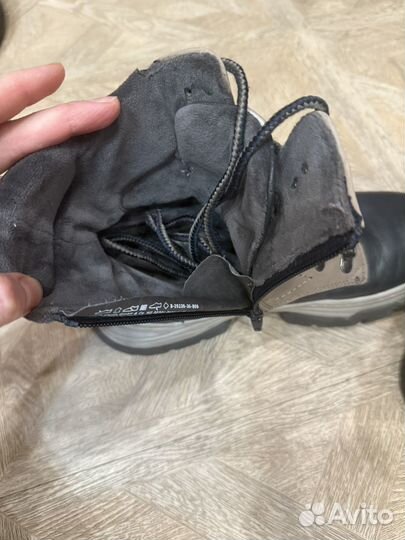 Женские демисезонные ботинки Jana