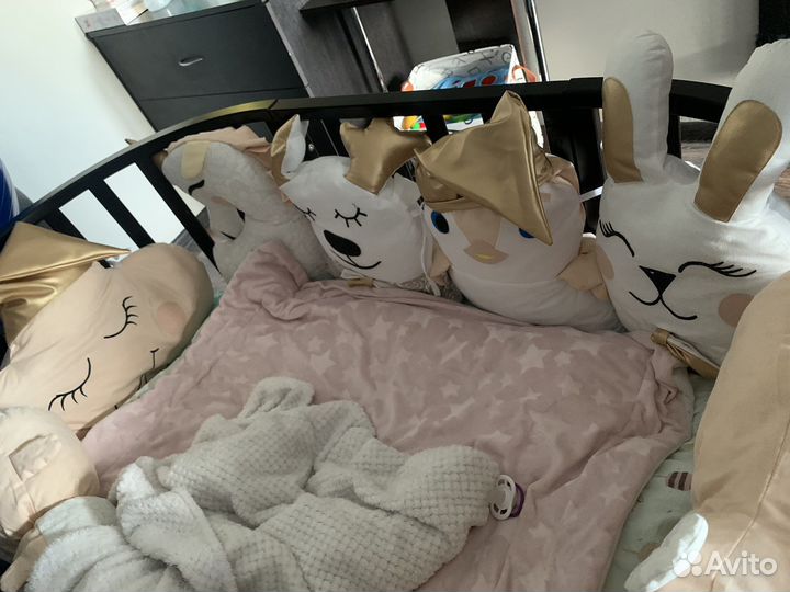 Бортики в детскую кроватку