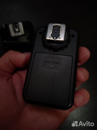 Два синхронизатора вспышки yongnuo YN622С E-TTL