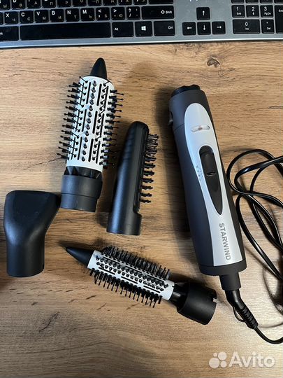 Фен-щетка starwind