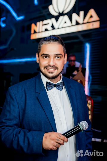 Певец вокалист