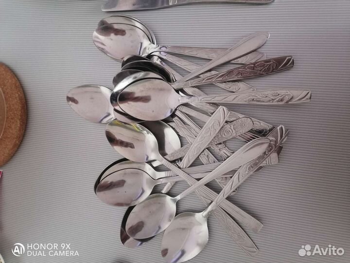 Столовые приборы