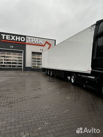 Полуприцеп изотермический Schmitz Cargobull SCB S3B, 2020