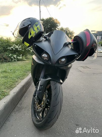 Yamaha yzf r1