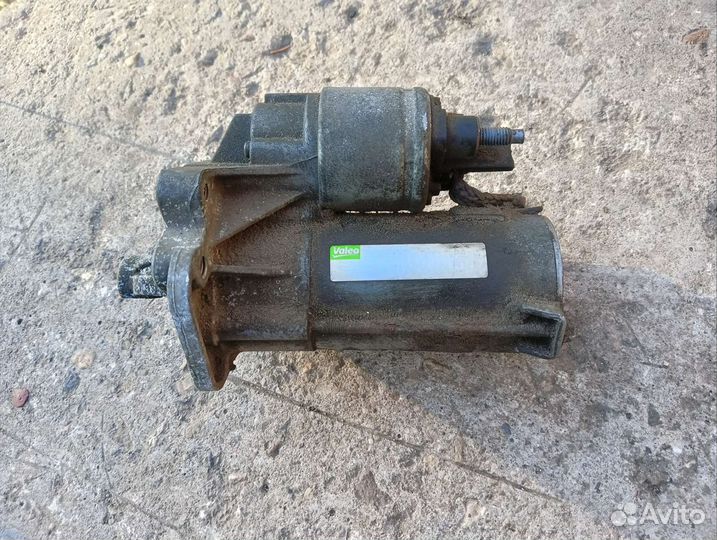 Стартер Renault