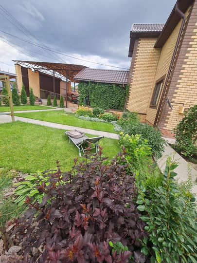 Коттедж 150 м² на участке 7 сот.