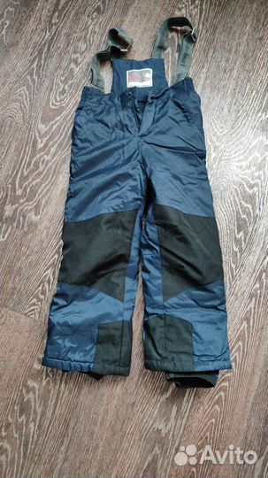 Зимние вещи для мальчика. Размер 122. Шапки 52-54