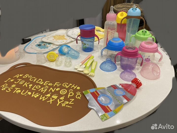 Поильники бутылочки ниблеры фартуки