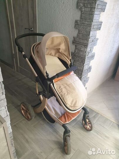 Коляска-трансформер