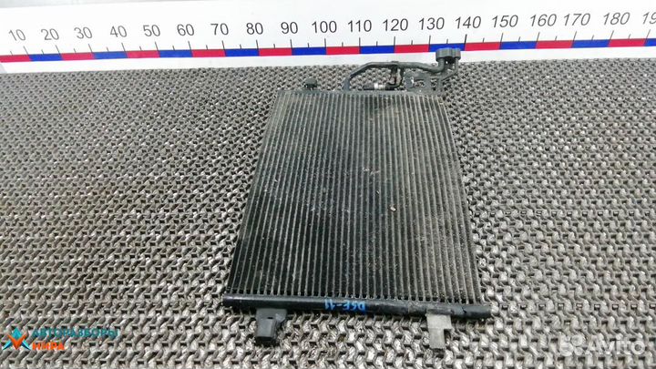 Радиатор кондиционера Volkswagen Passat B5 2001