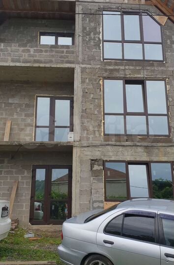 Дом 206,6 м² на участке 5 сот.