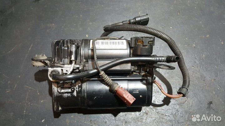 Компрессор пневмоподвески Audi S8 D3 BSM 2006