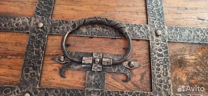 Сундук деревянный ручная работа ковка