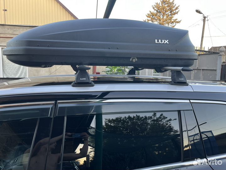 Багажник бокс на крышу