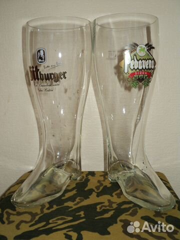 Литровые пивные бокалы в виде сапрожка